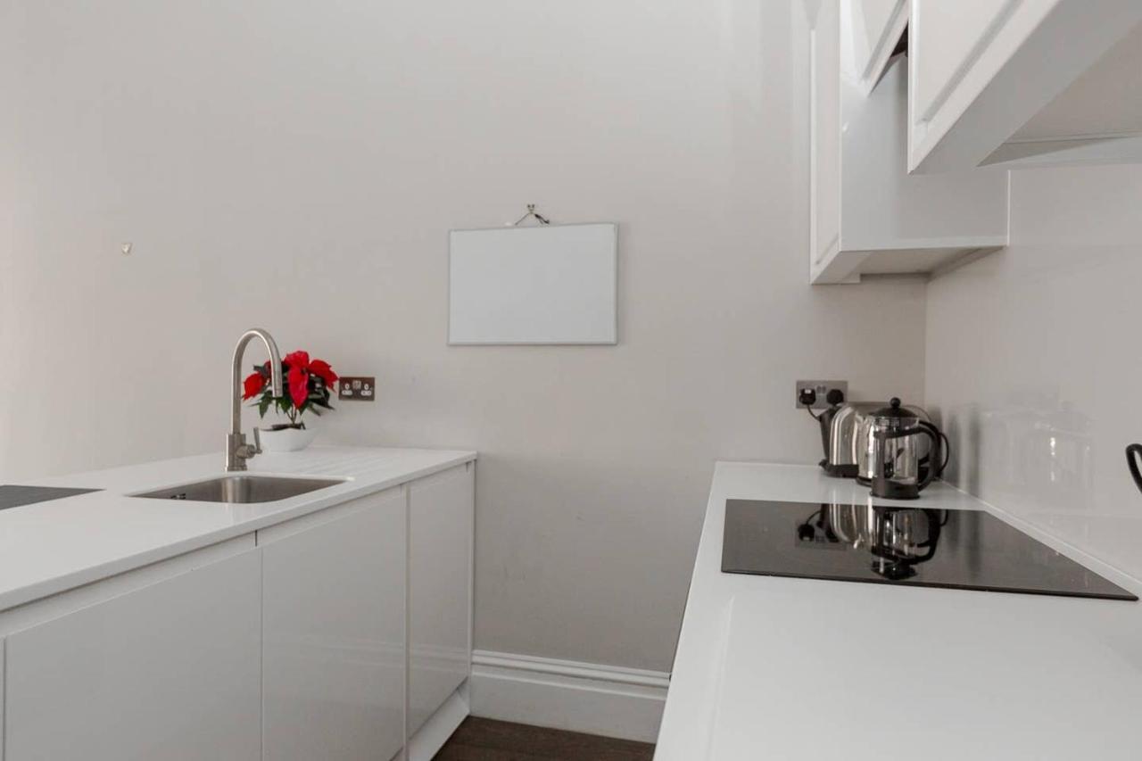 Modern 1Br Period Property In Kensington London Kültér fotó